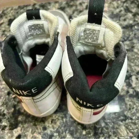 Nike Kids Blazer Mid 77, White And Red , Size 11C - Picture 8 of 13